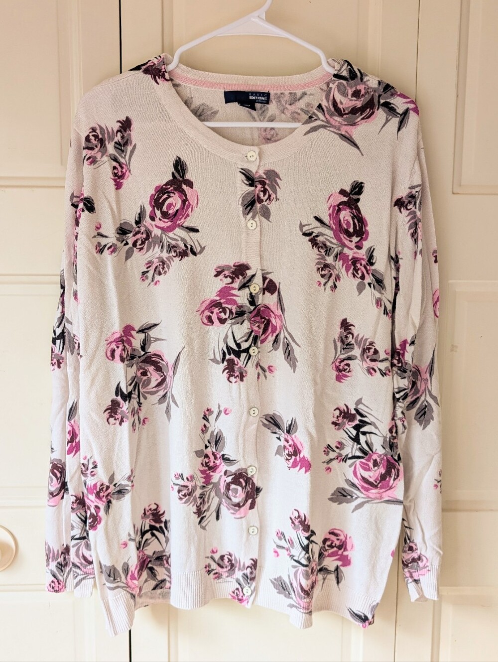 Vintage pink floral cottage core long sleeve button up cardigan